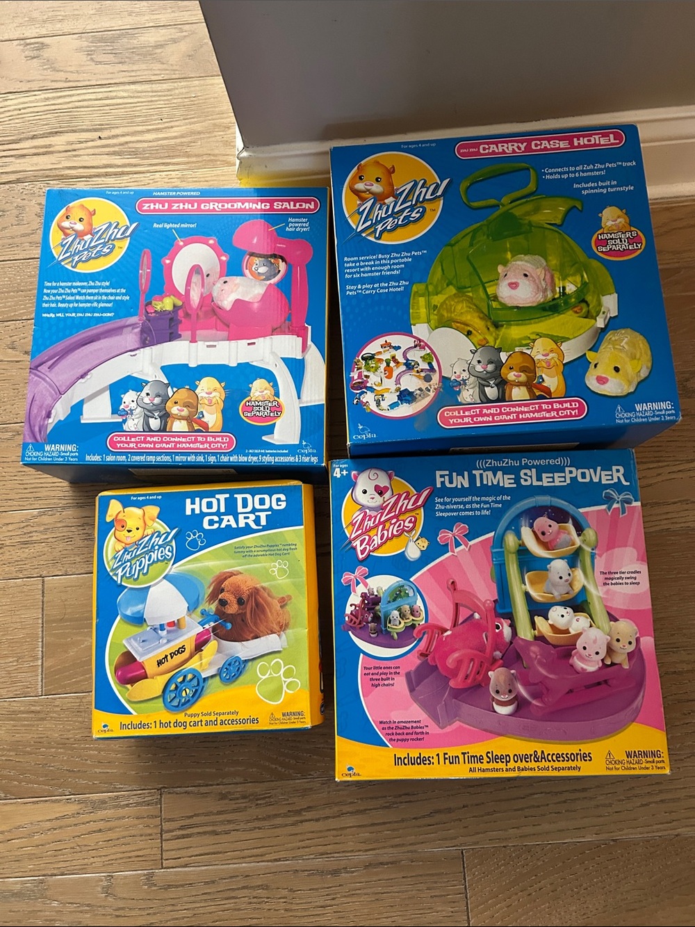 Zhu Zhu pet accessories. Brand new in original boxes